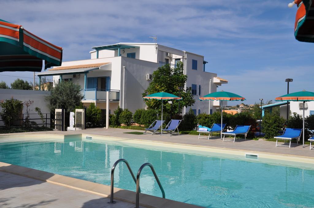 שיקלי Mareinsicilia Dammusa Residence מראה חיצוני תמונה